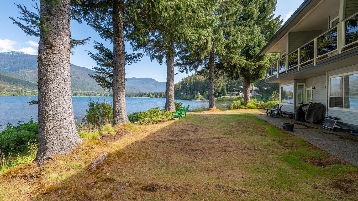 17 Whistler on the Lake