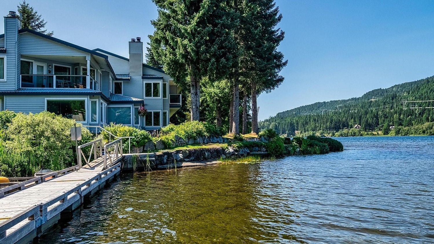 17 Whistler on the Lake