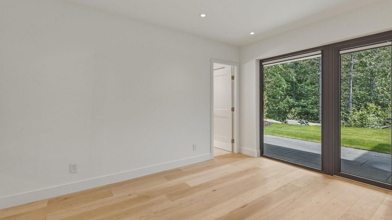 1702 River Run Place