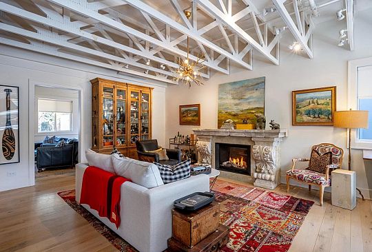 201-1080 Millar Creek Road Whistler BC Canada