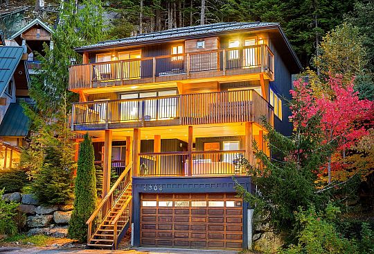 2308 Gondola Way Whistler BC Canada