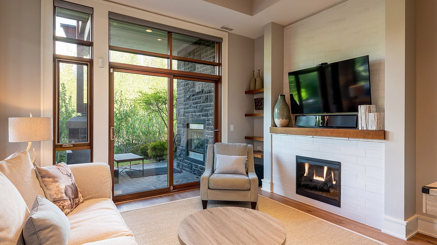 25 Fitzsimmons Walk