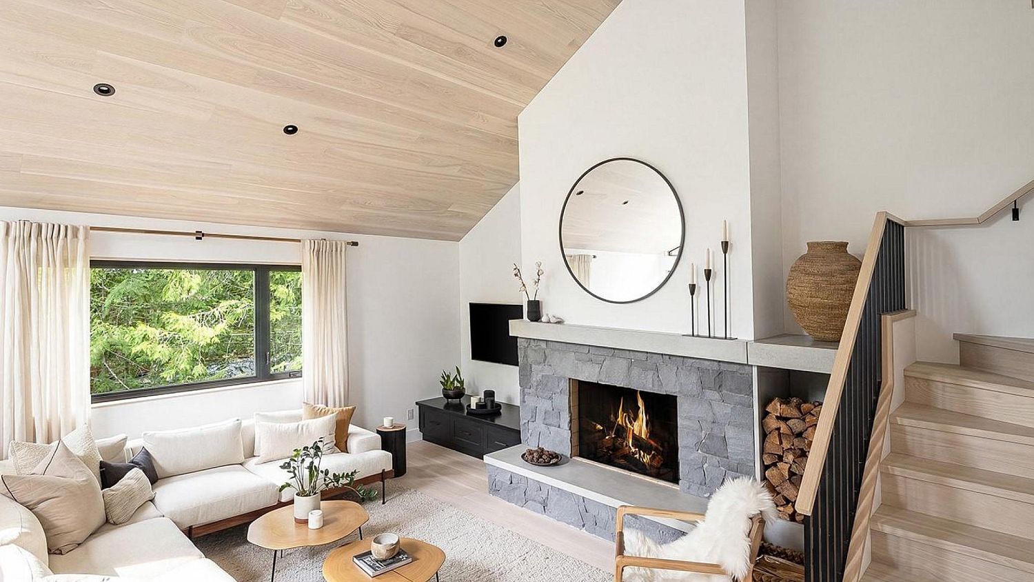 2524 Whistler Road NEW