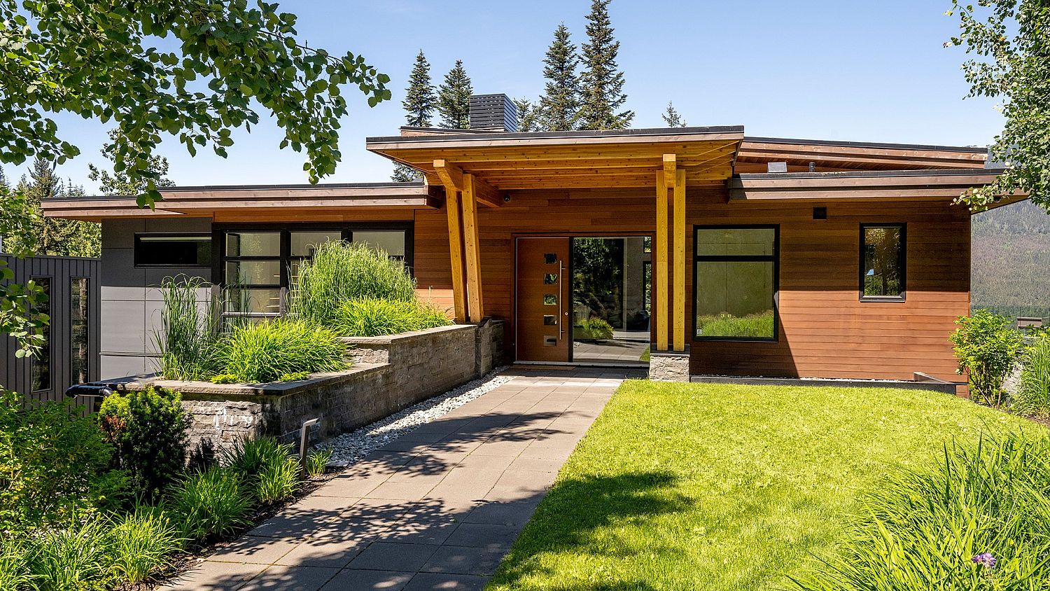 2909 Kadenwood Drive