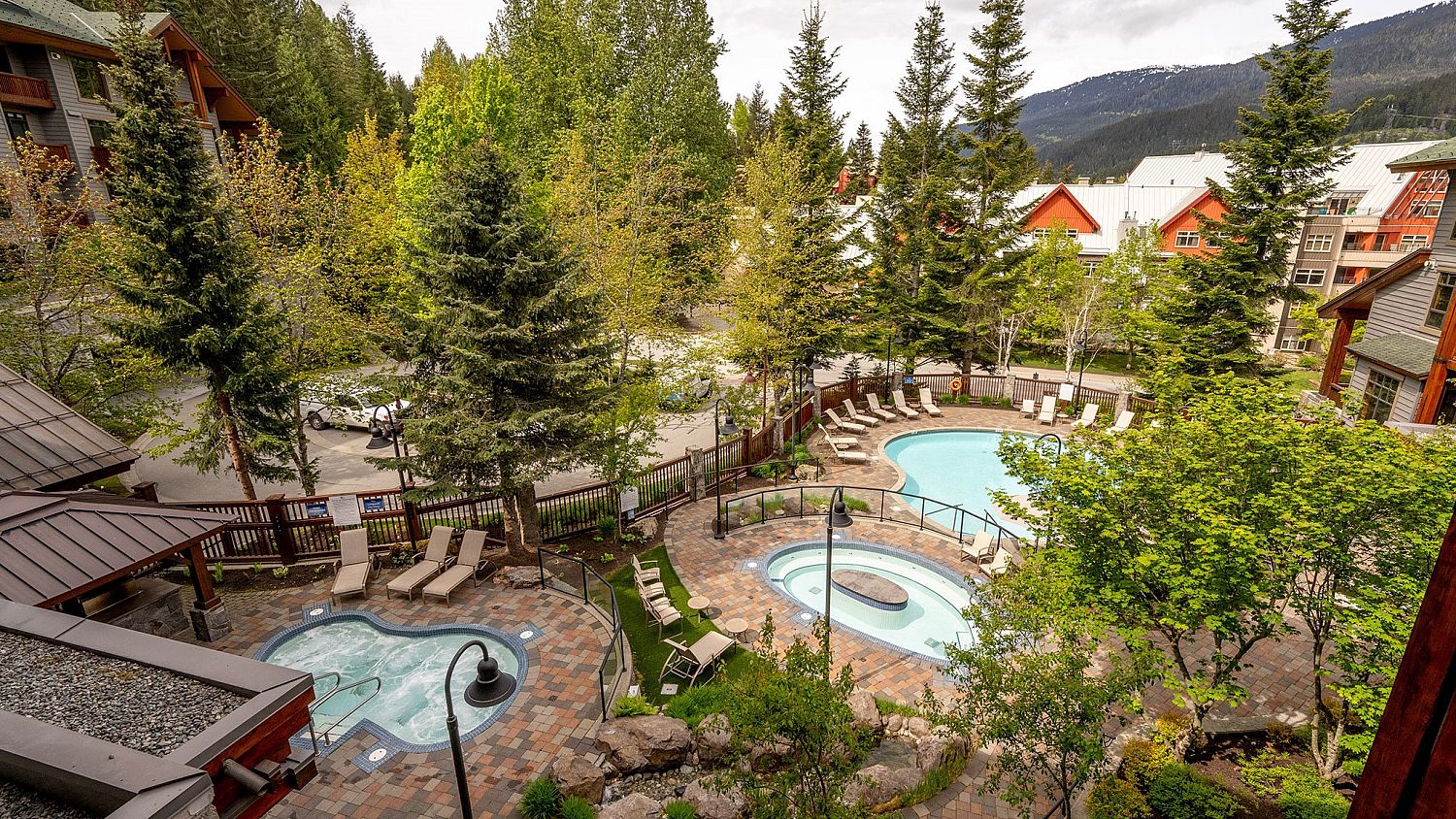 303 First Tracks Lodge