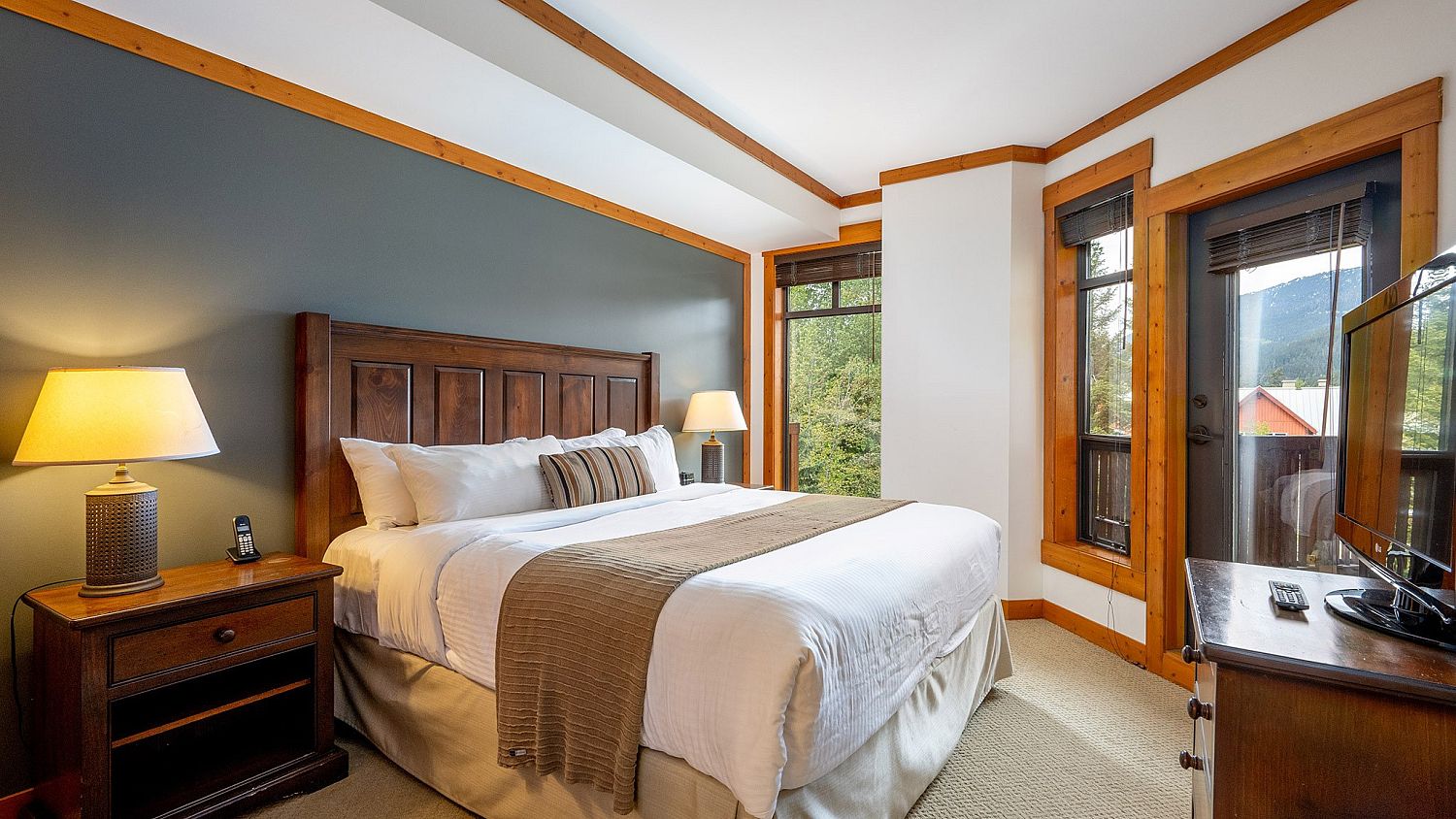 303 First Tracks Lodge