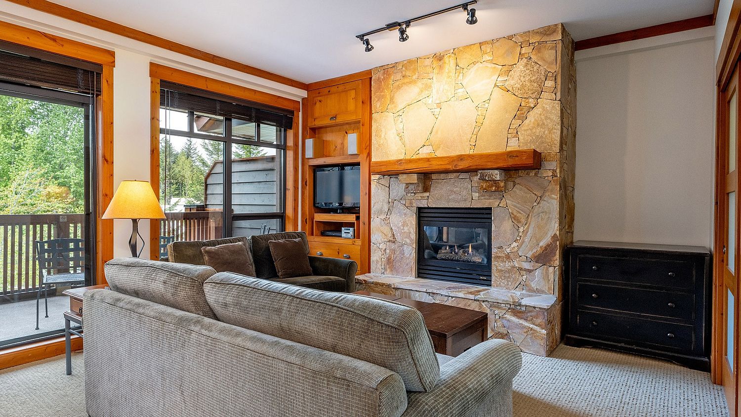 303 First Tracks Lodge