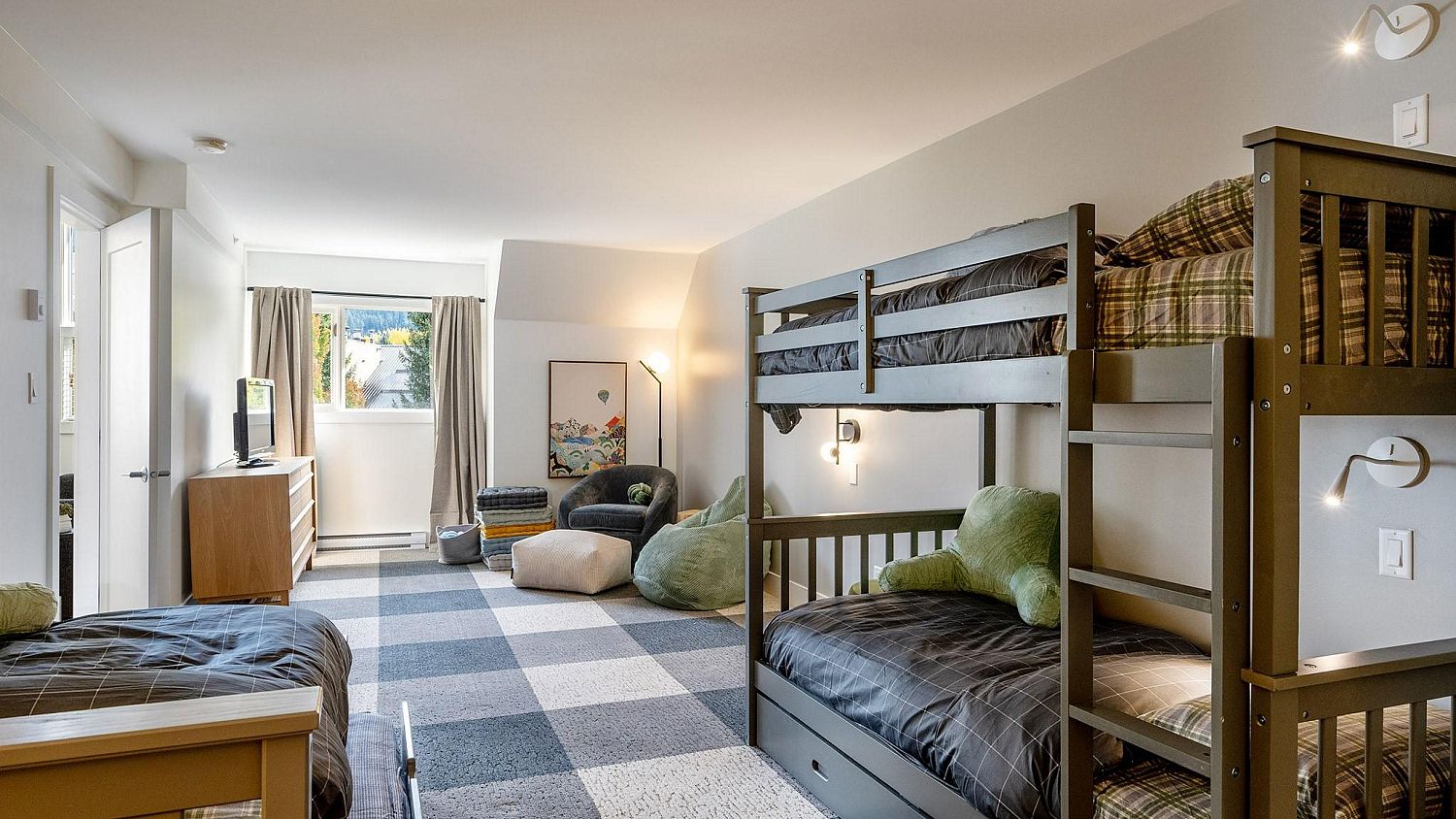 309 Northlands Village Residences