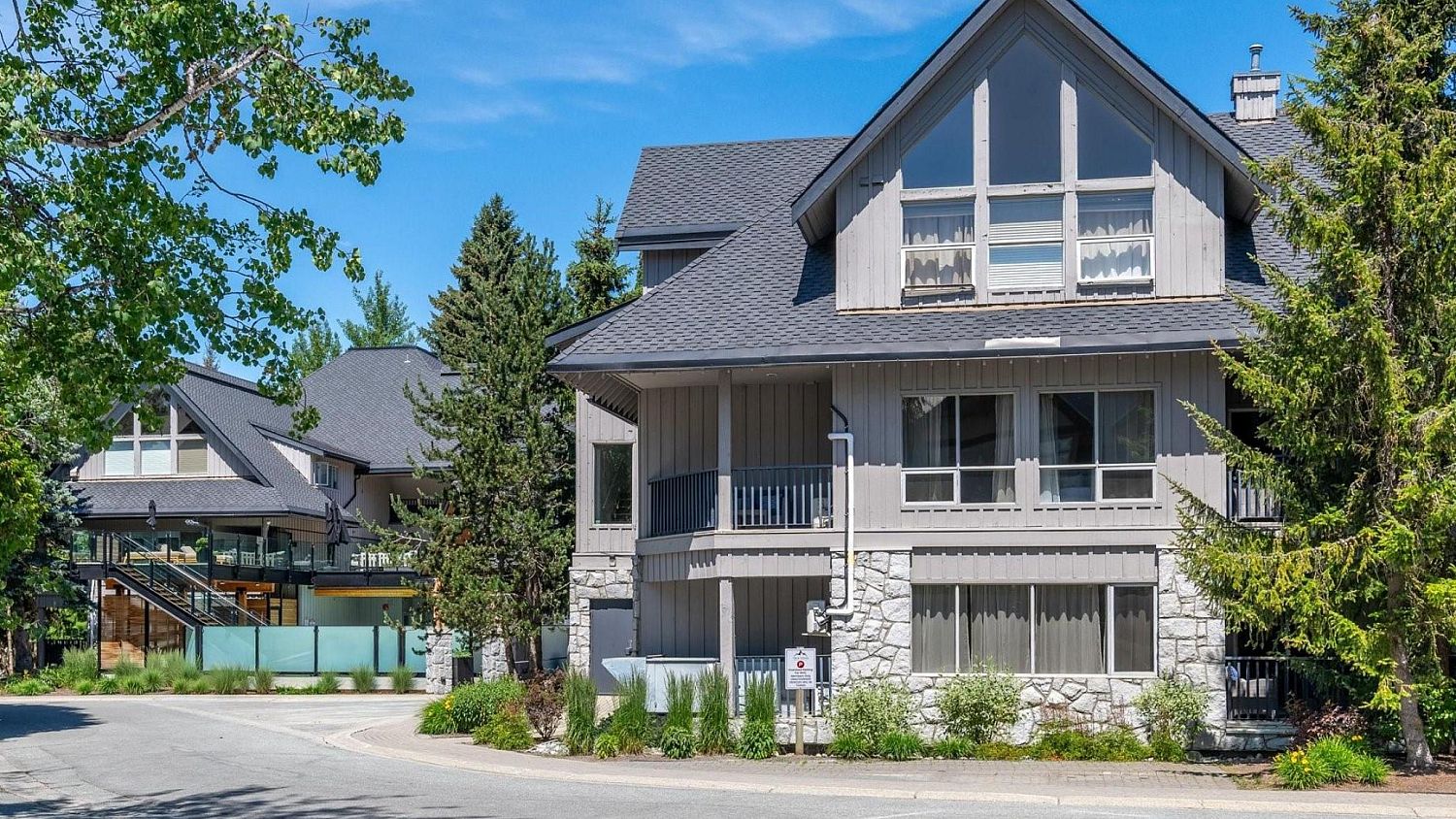 309 Northlands Village Residences