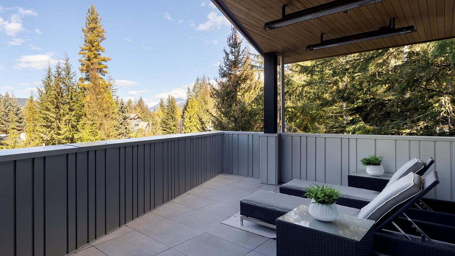 3218 Juniper Place