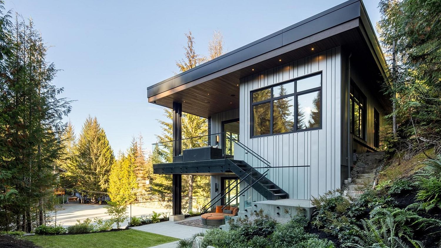 3218 Juniper Place