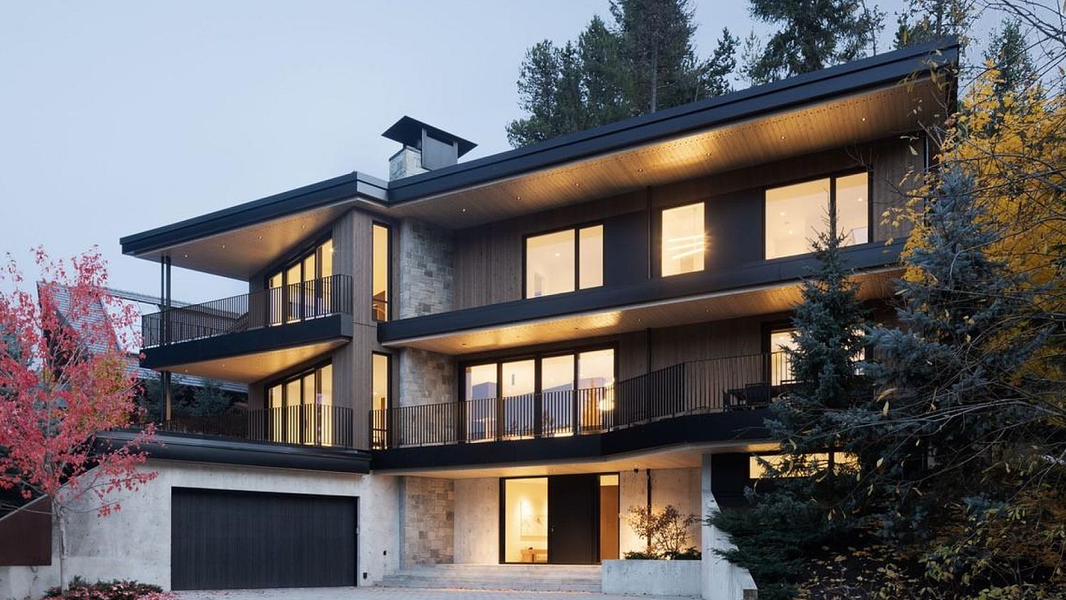 3565 Falcon Crescent