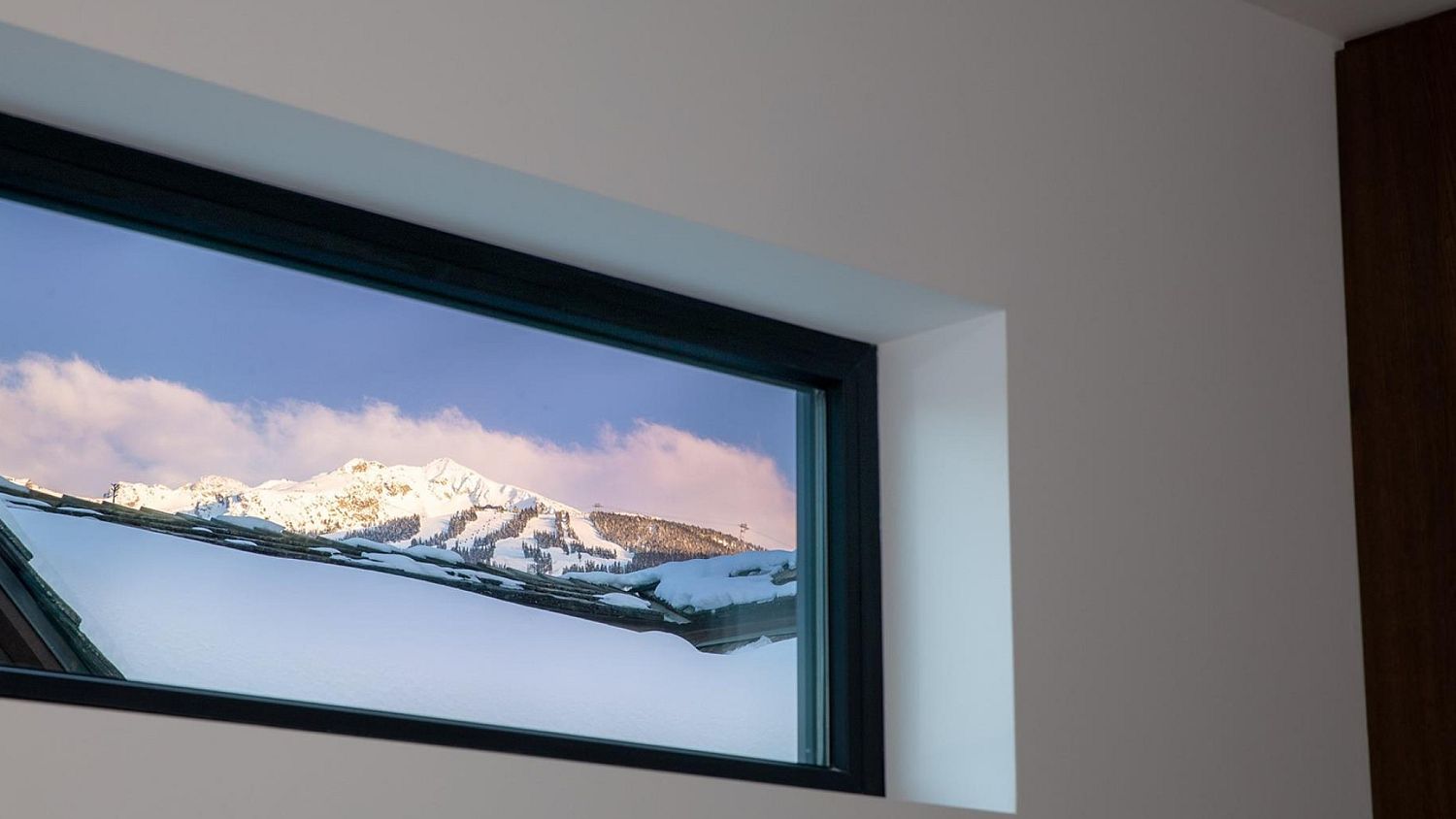 3565 Falcon Crescent