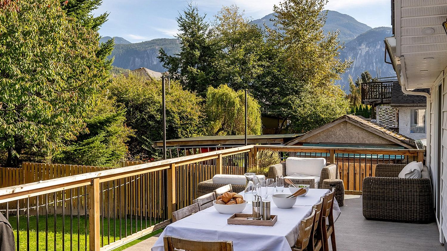 38876 Buckley Avenue, Squamish