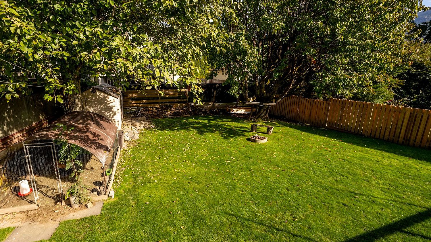 38876 Buckley Avenue, Squamish