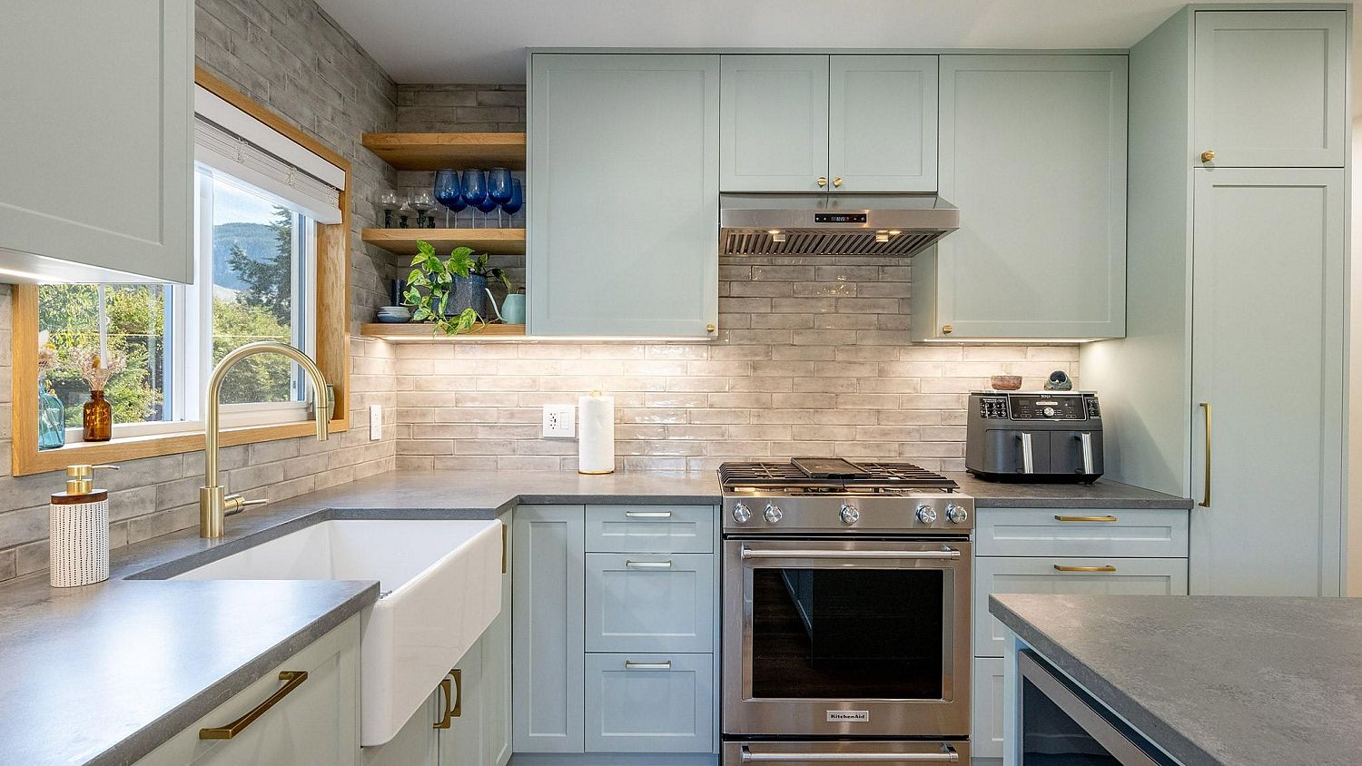38876 Buckley Avenue, Squamish