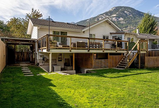 38876 Buckley Avenue Squamish BC Canada
