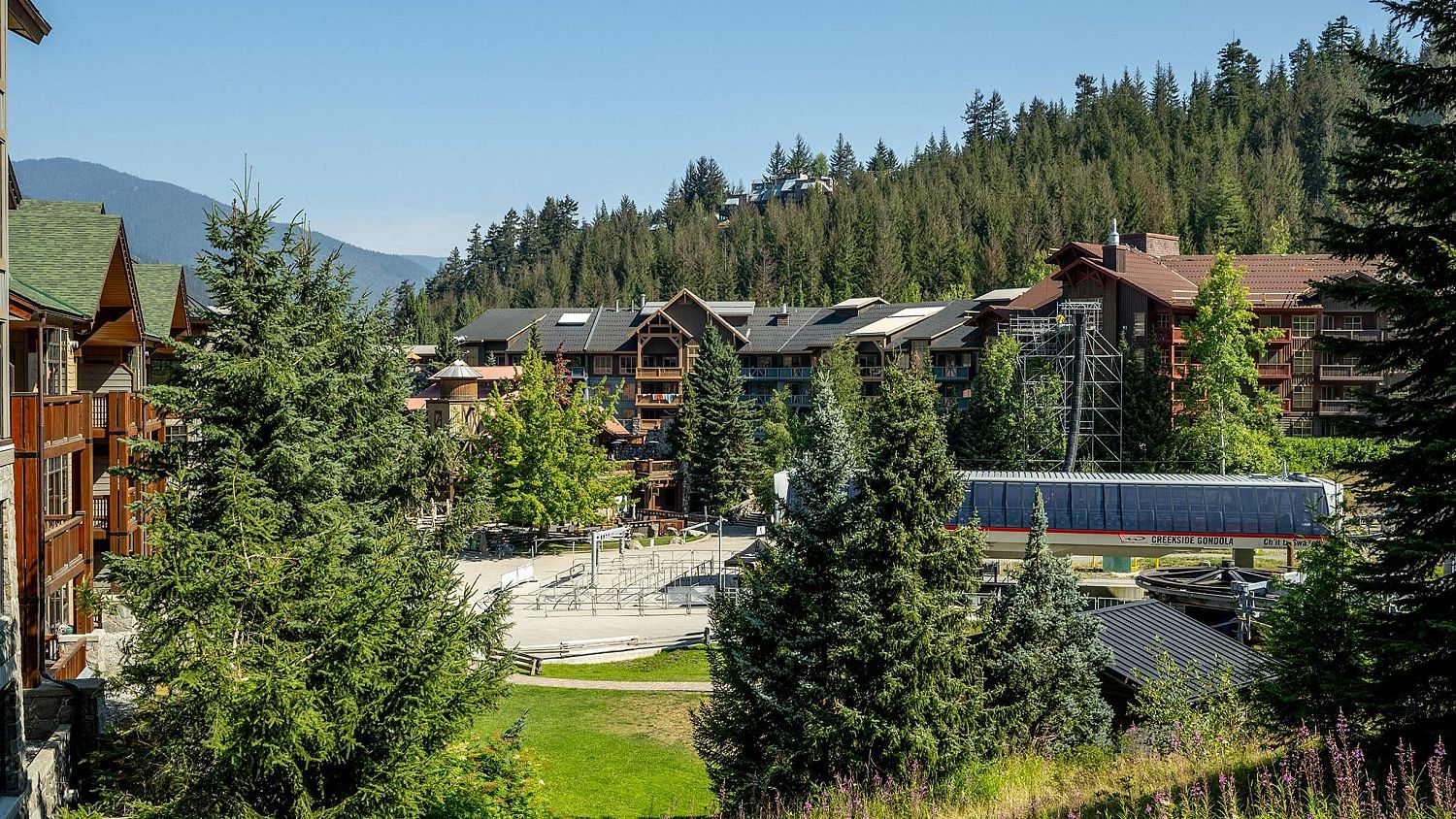 416 First Tracks Lodge