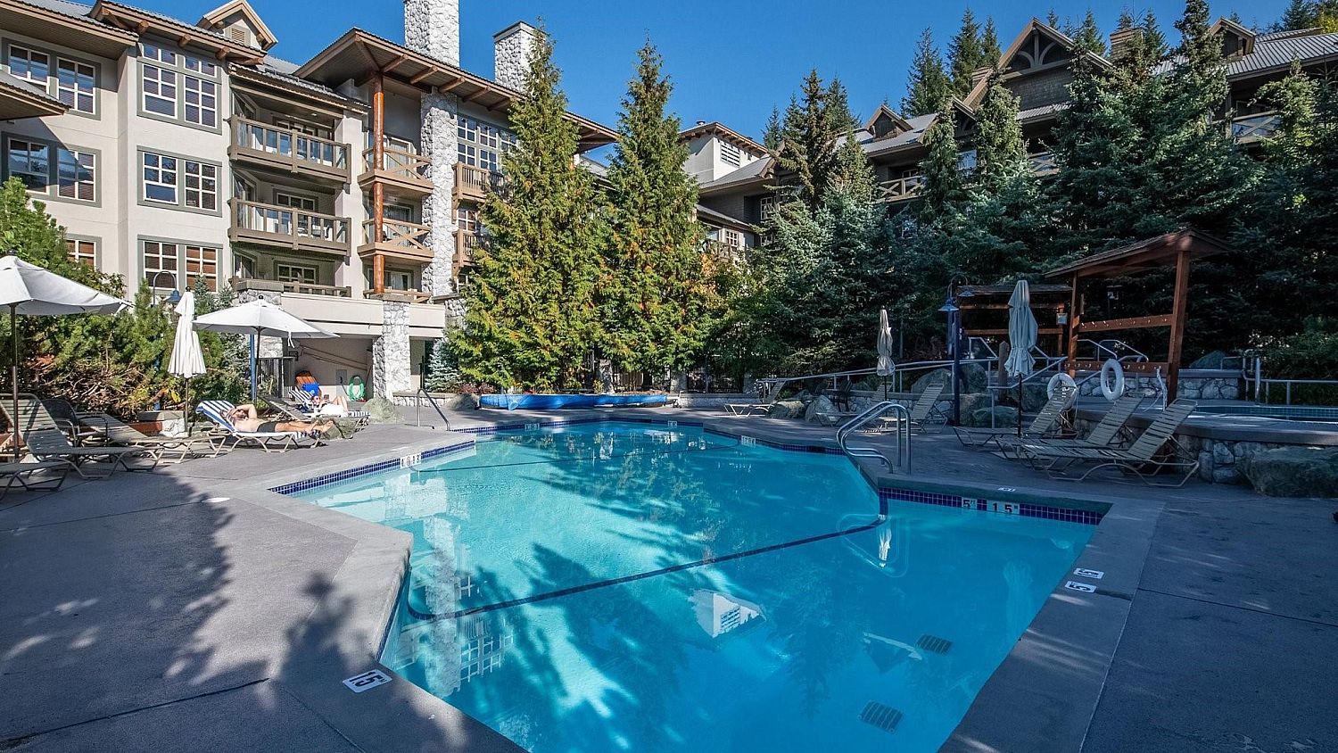 422 Blackcomb Springs