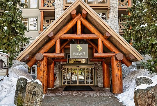 422-4899 Painted Cliff Road Whistler BC Canada