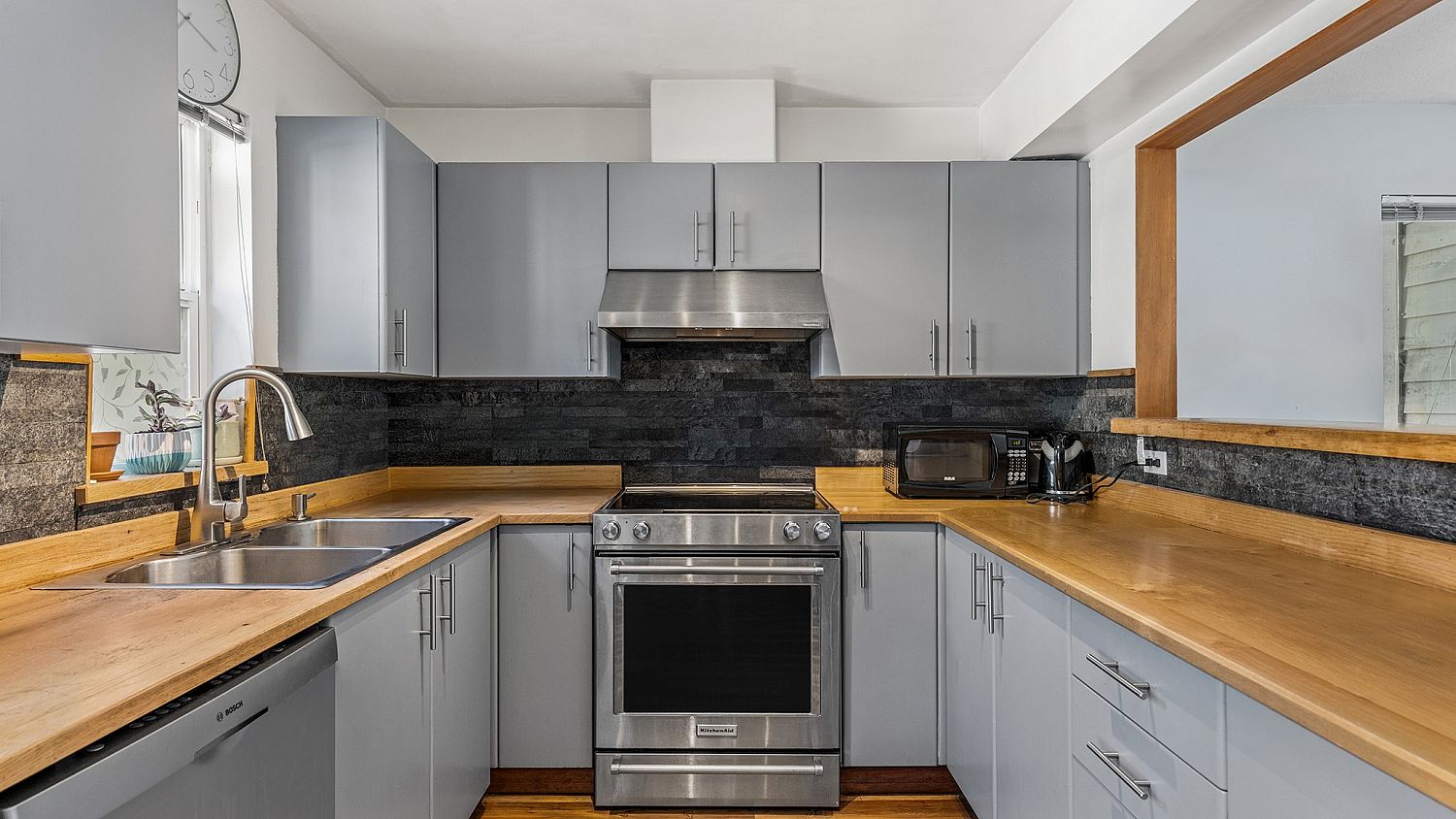 54 1400 Park Street, Pemberton