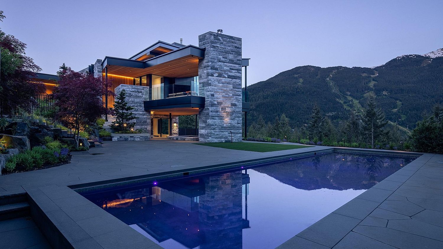 5412 Stonebridge Drive