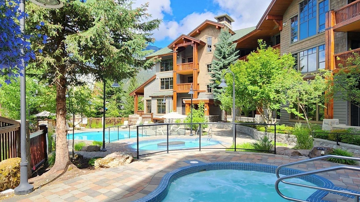 614 First Tracks Lodge