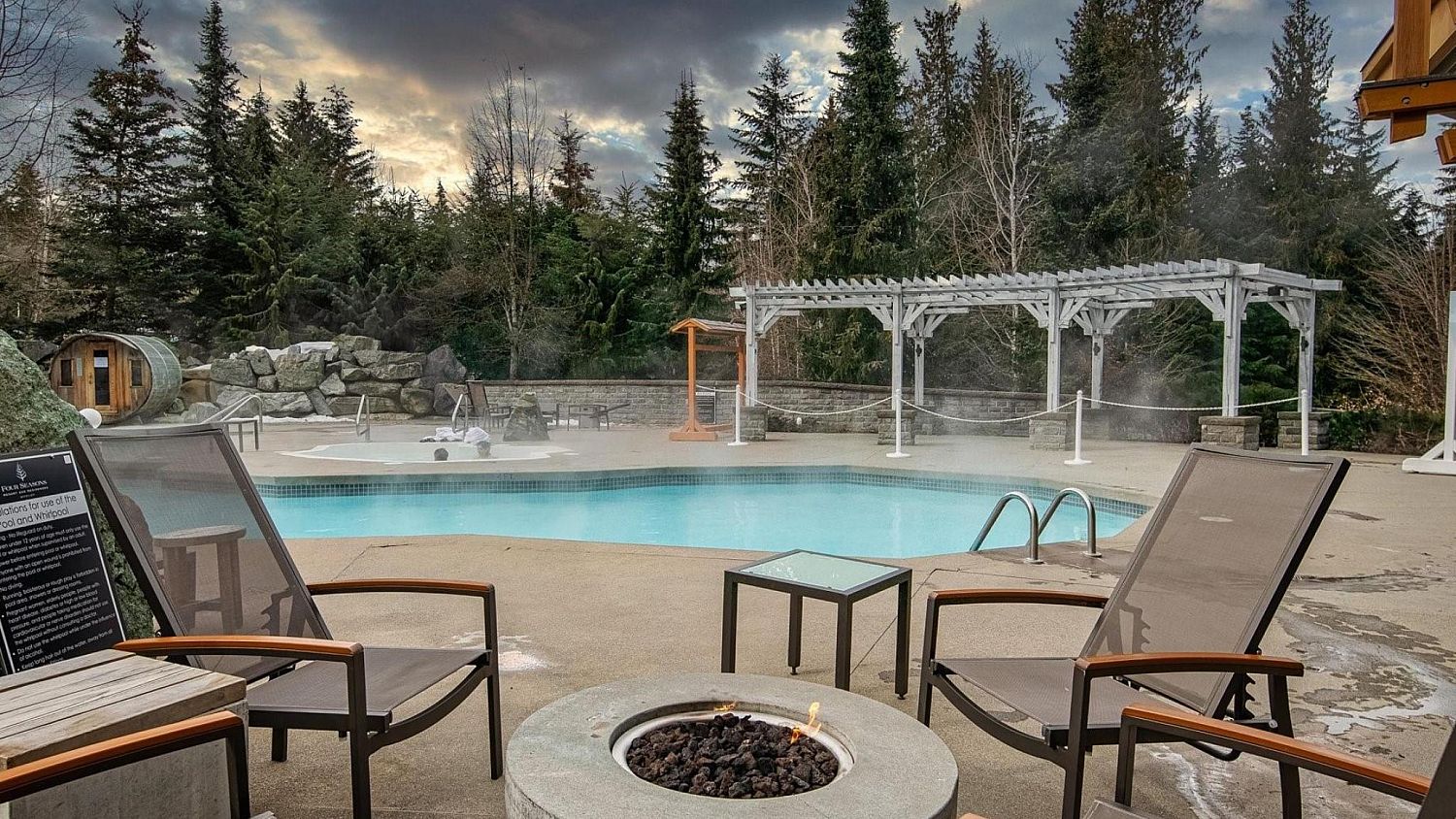 727 Four Seasons Resort