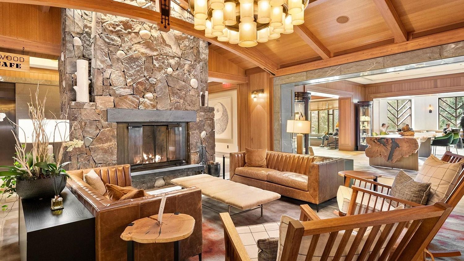 727 Four Seasons Resort