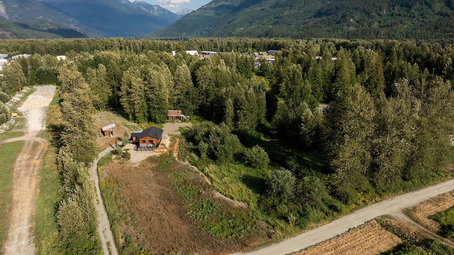 7320 Macrae Road, Pemberton