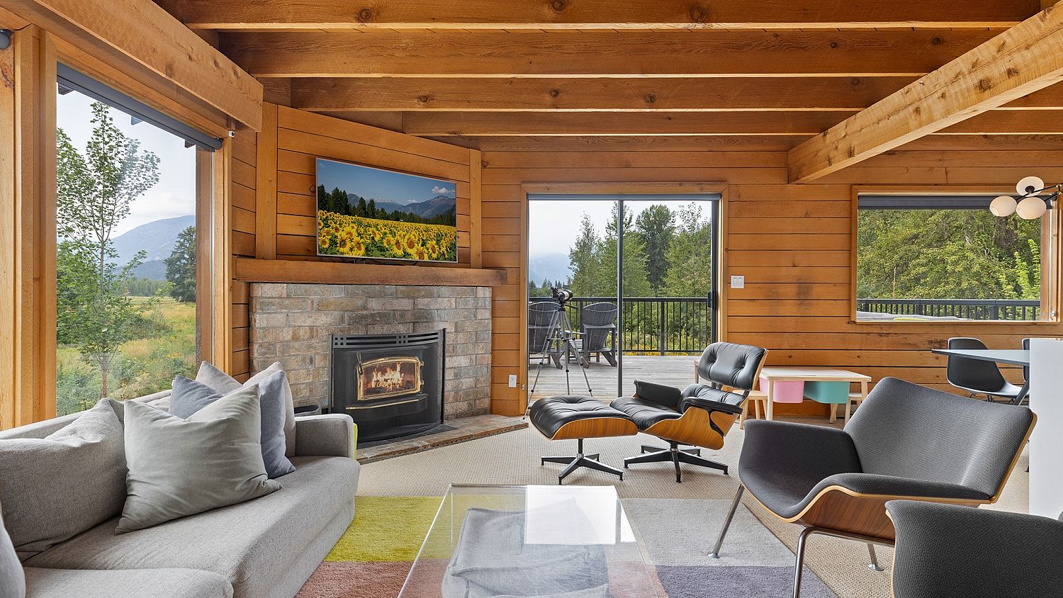 7320 Macrae Road, Pemberton