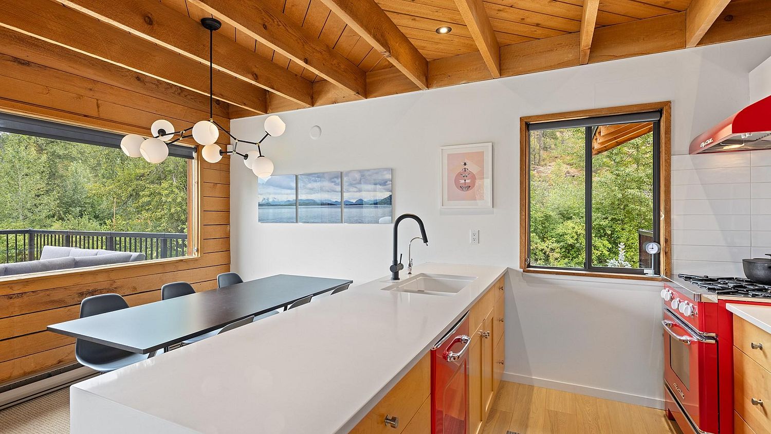 7320 Macrae Road, Pemberton