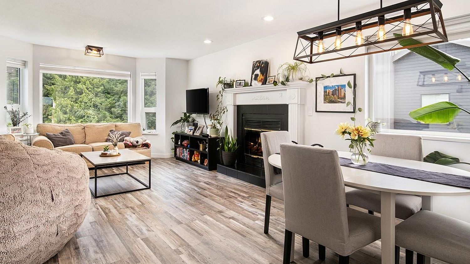 7403 Harrow Road, Pemberton
