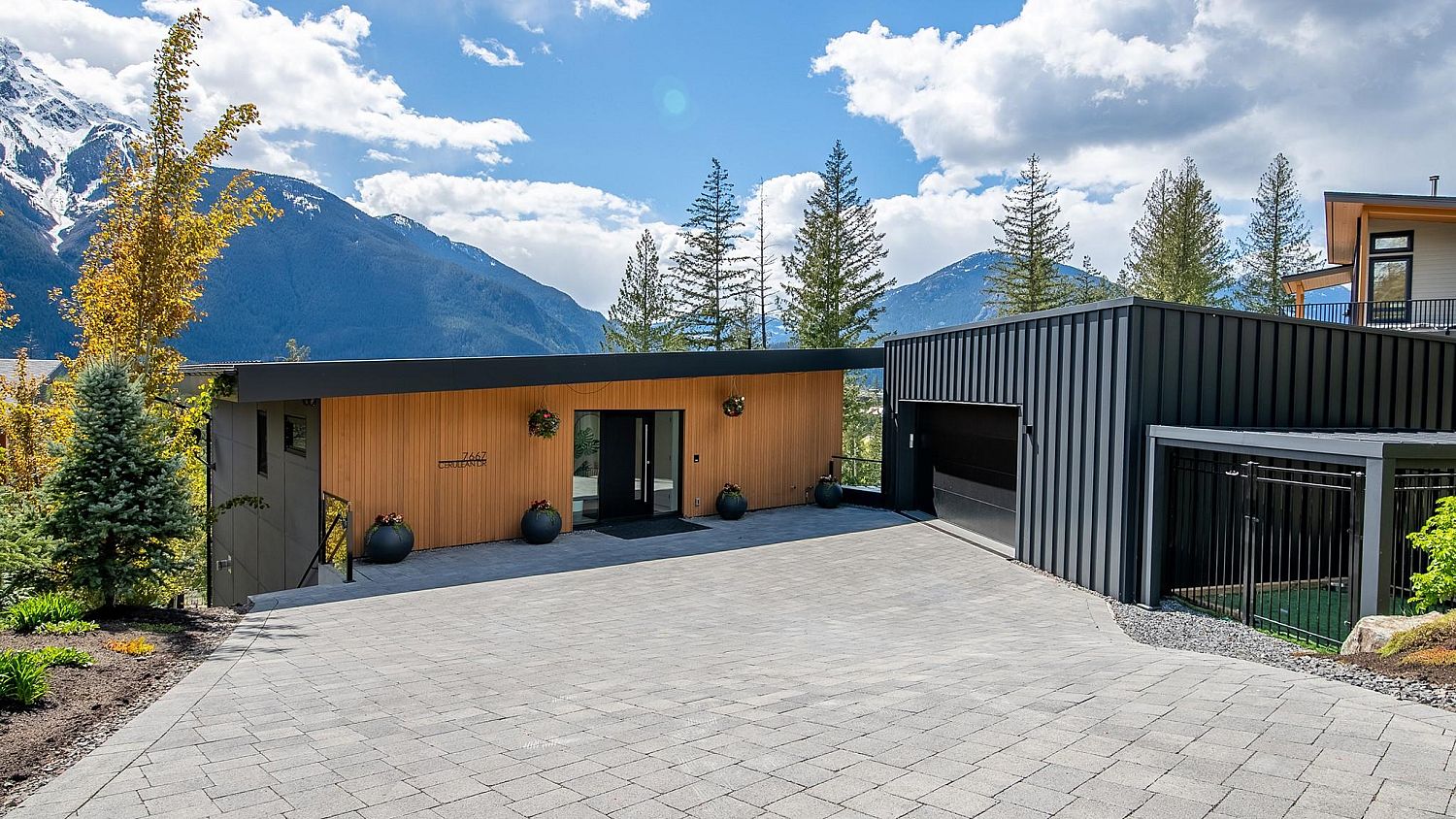 7667 Cerulean Drive, Pemberton