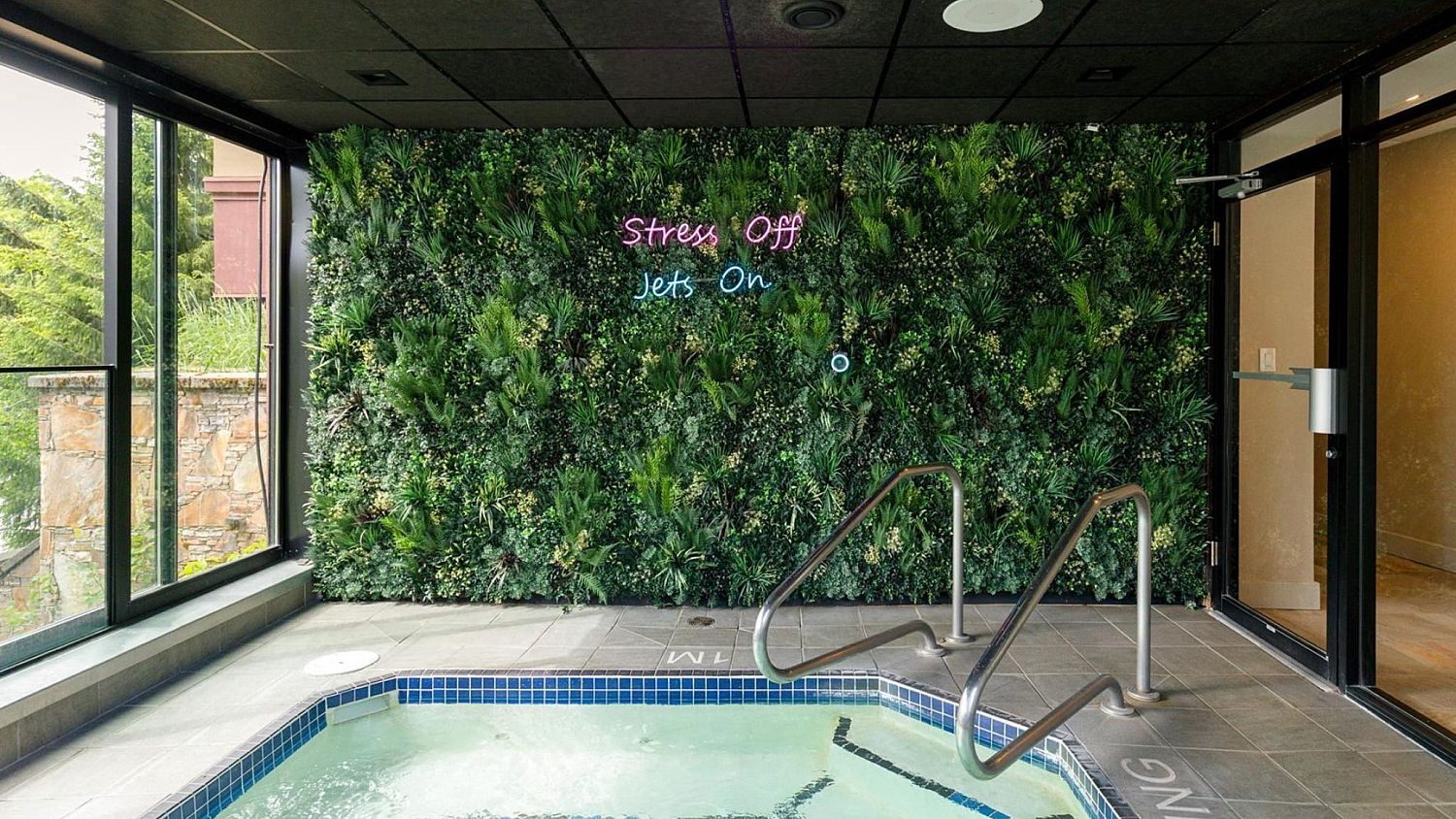 808 Hilton