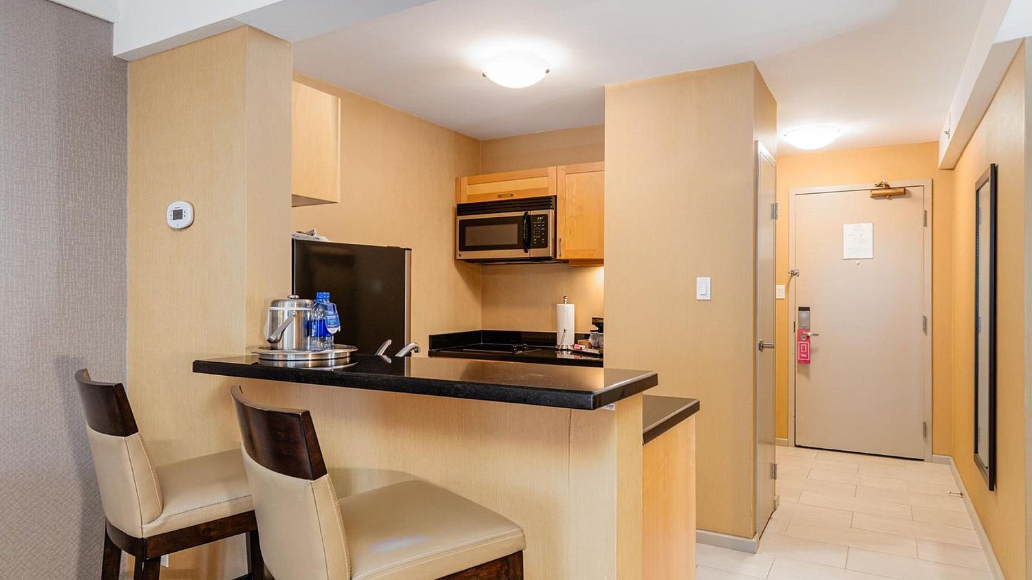808 Hilton