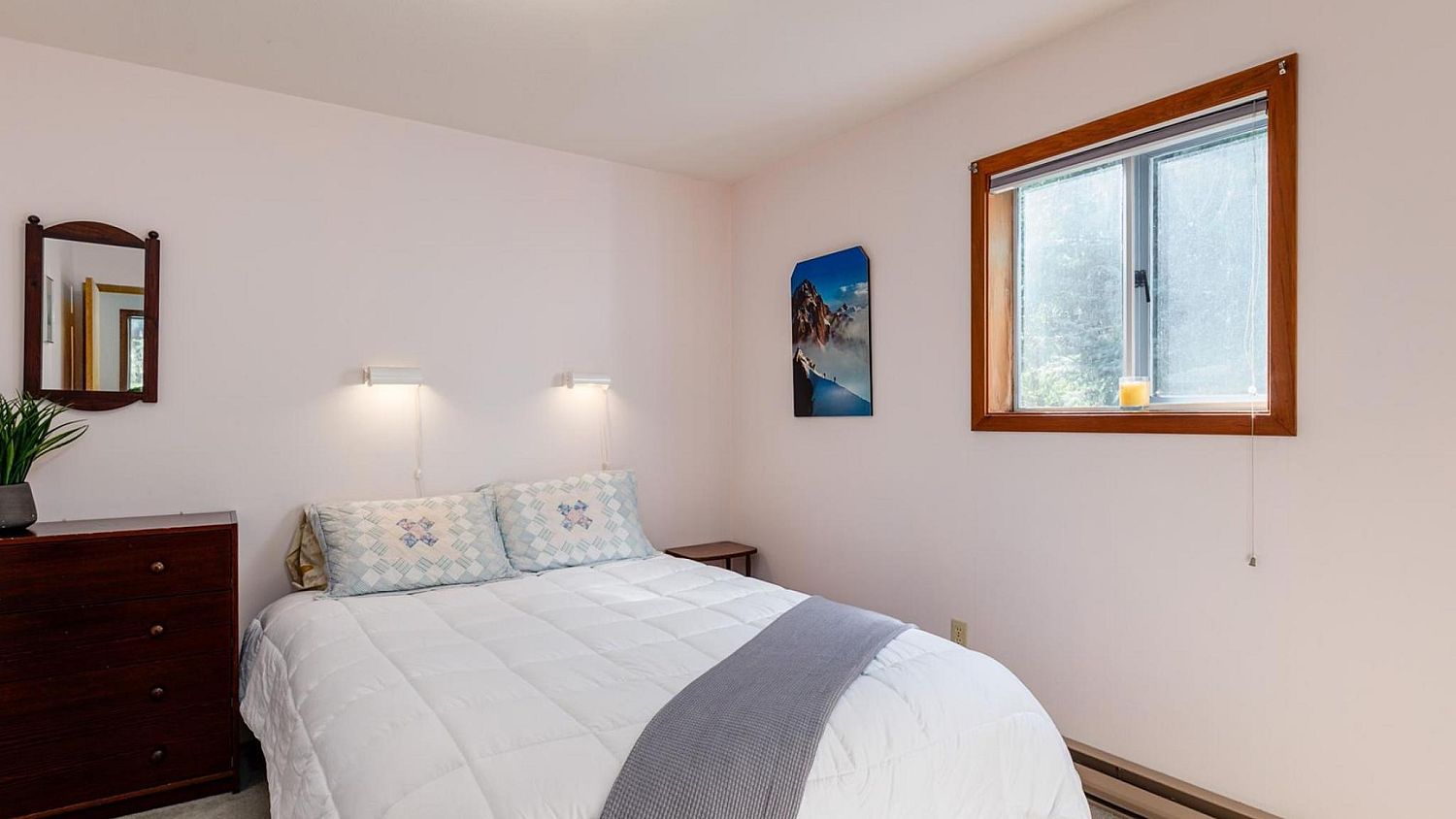 8325 Rainbow Drive