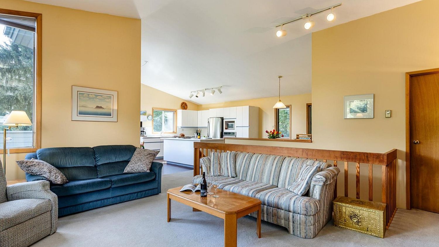 8325 Rainbow Drive