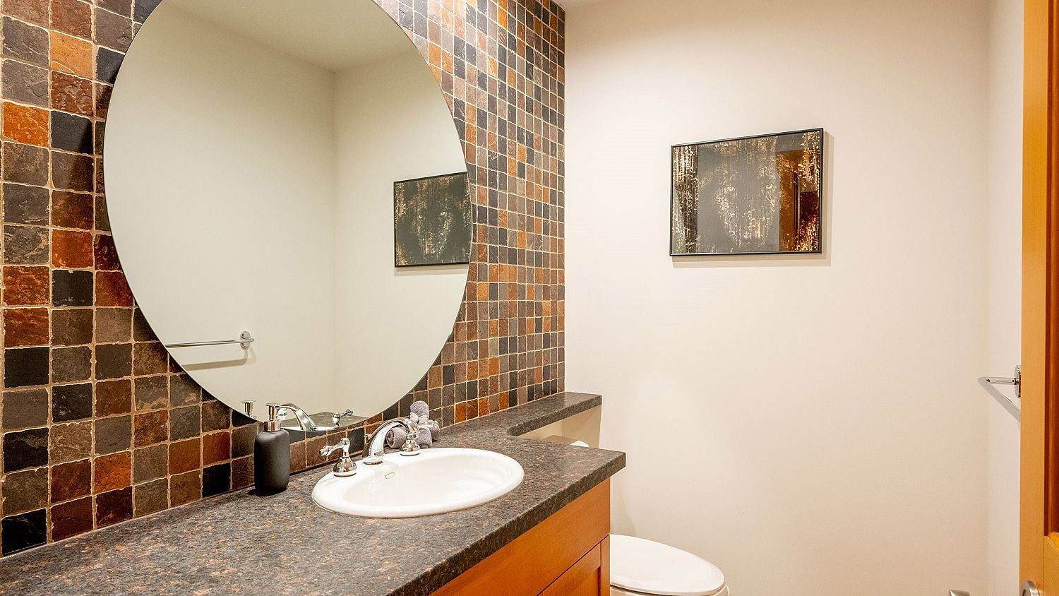 8398 Glen Abbey Lane