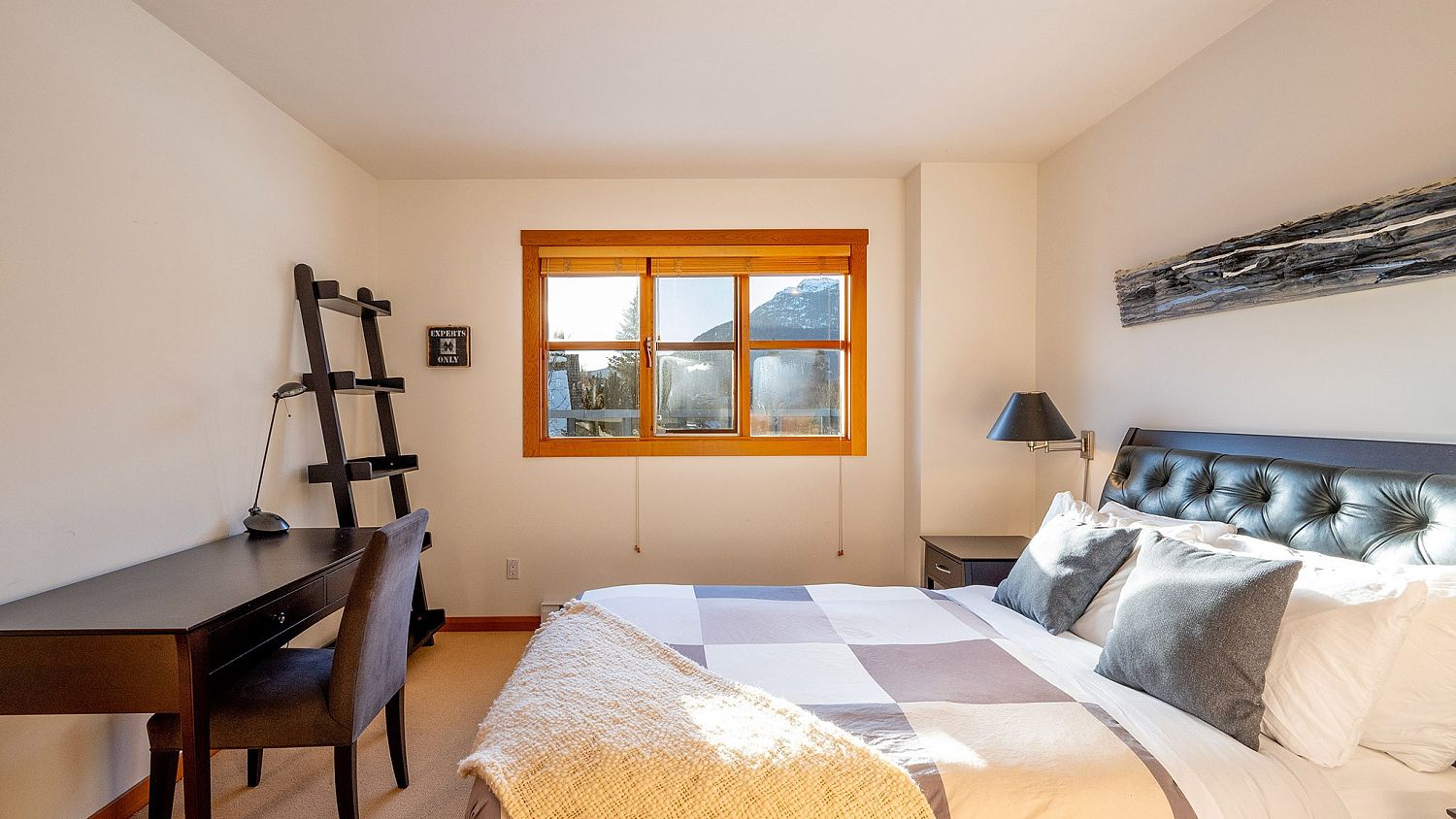 8398 Glen Abbey Lane