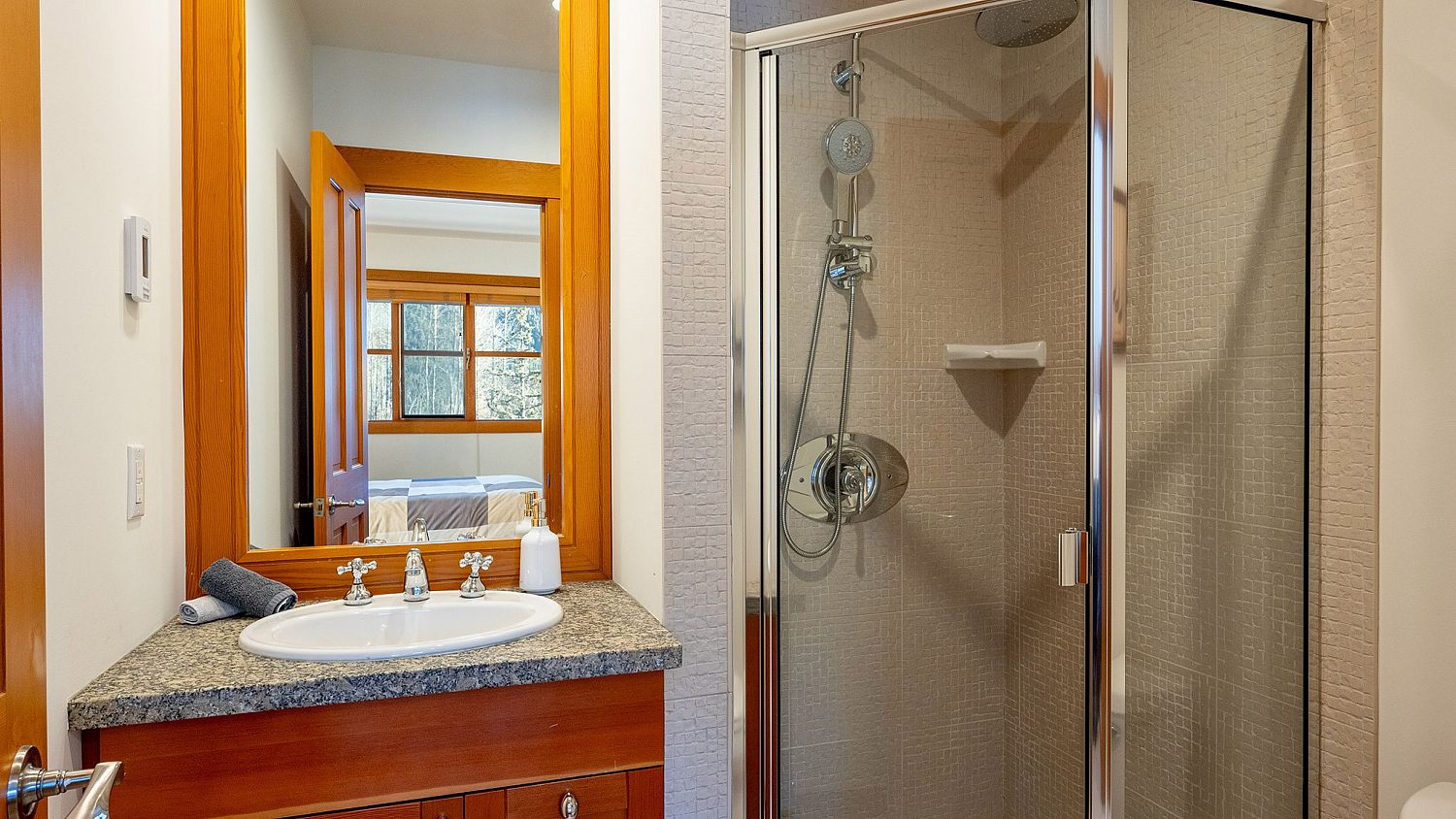 8398 Glen Abbey Lane