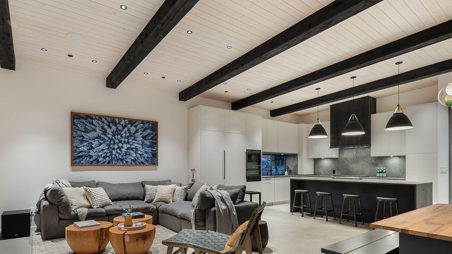 9146 Wedge Creek Rise