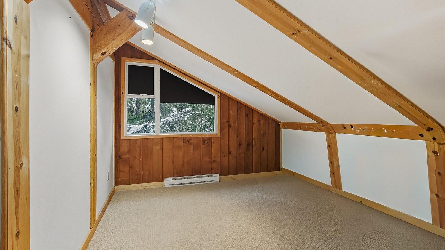 9539 Emerald Drive