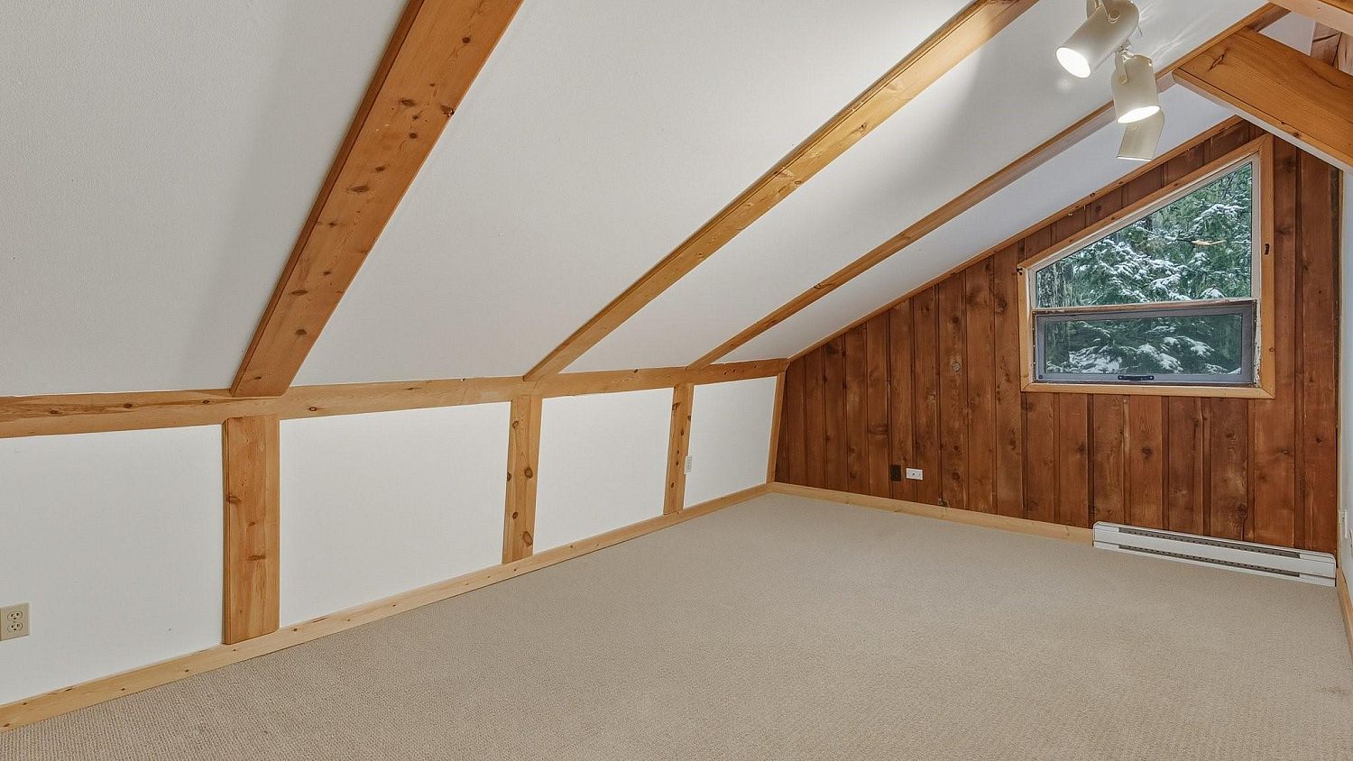 9539 Emerald Drive