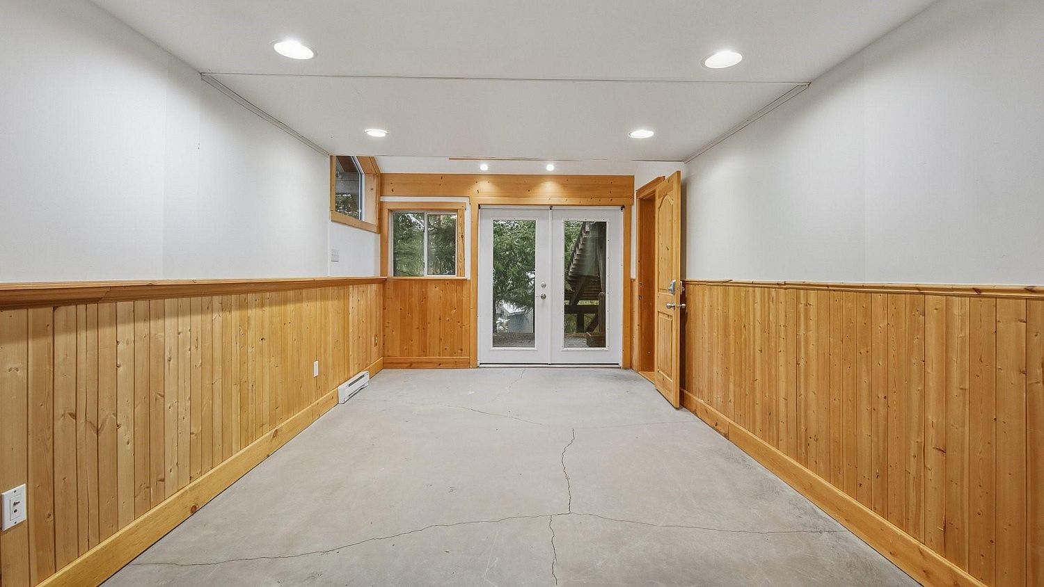 9539 Emerald Drive