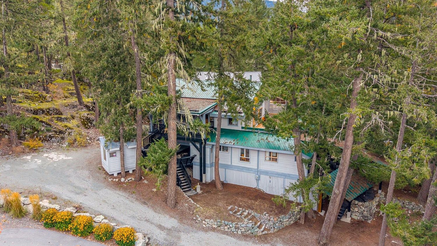 9539 Emerald Drive