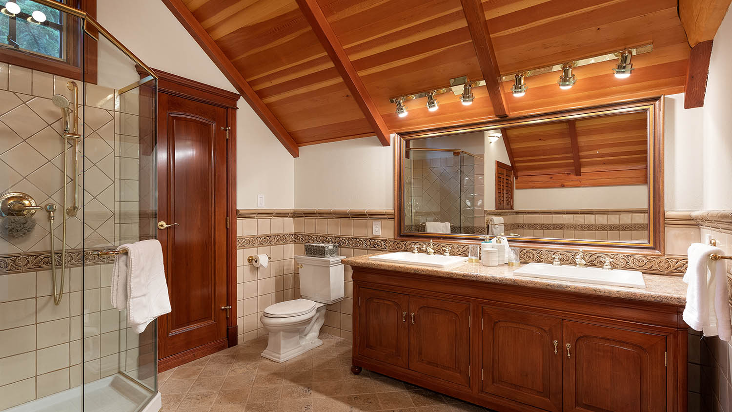 3591 Falcon Crescent