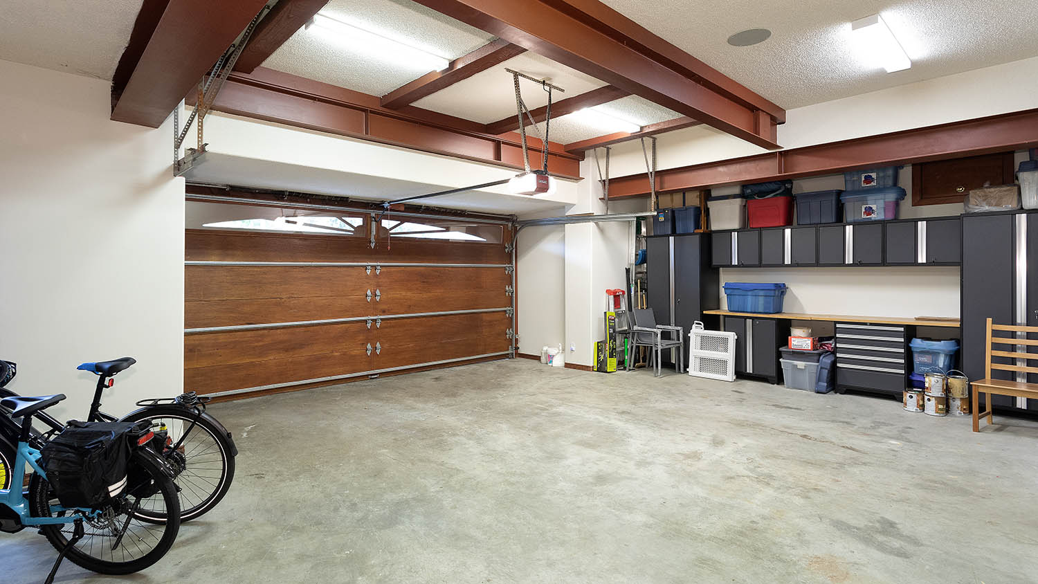 3591 Falcon Crescent