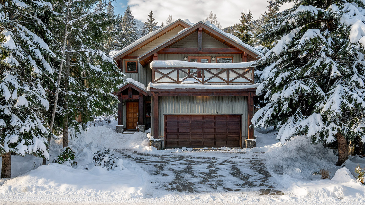 8107 Muirfield Crescent