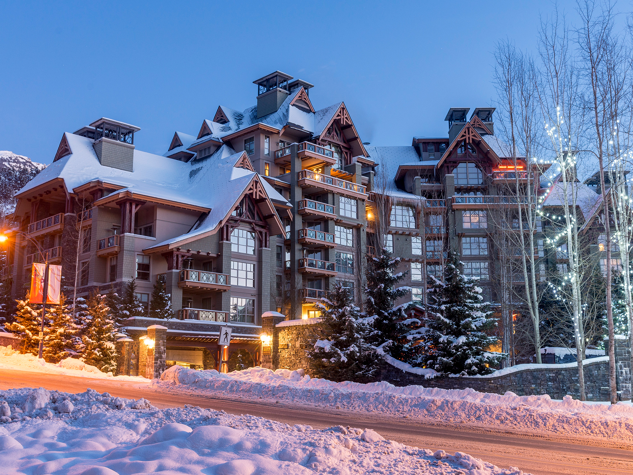 33-4617 Blackcomb Way Whistler BC Canada